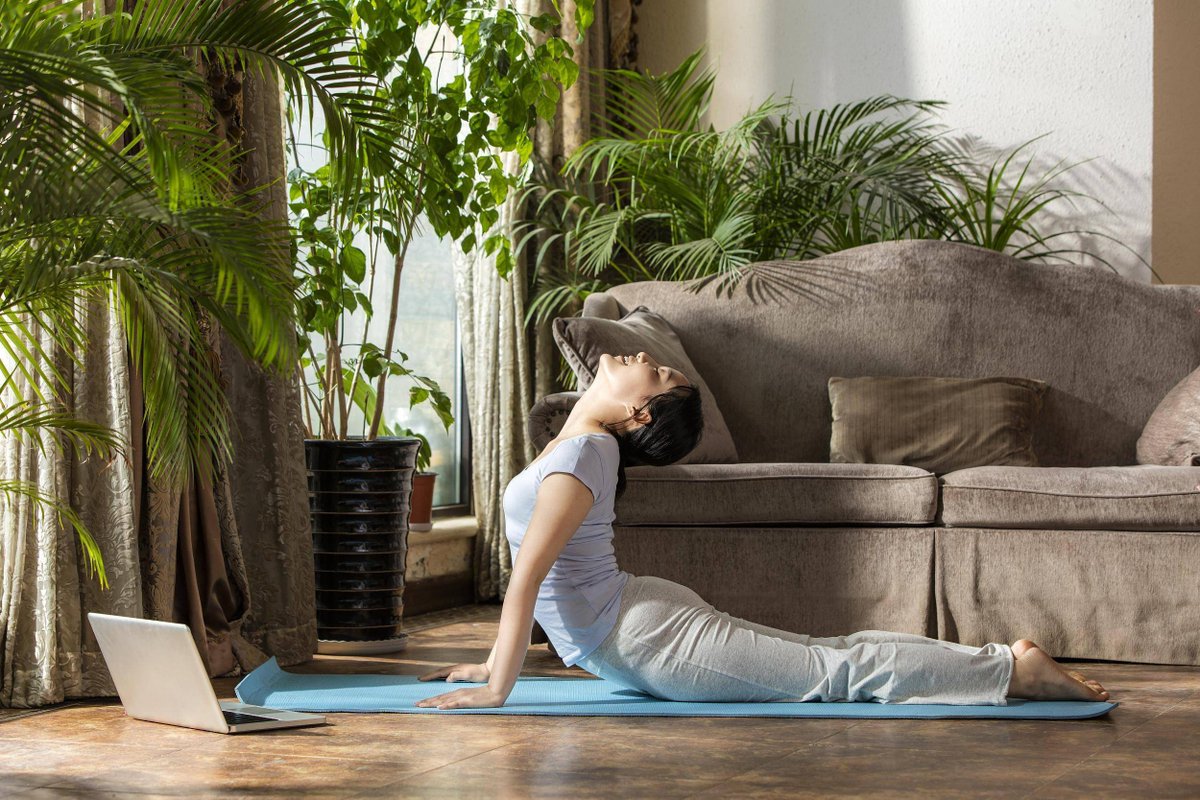 naninhapink10's tweet photo. A 5-min morning stretch routine to boost energy u0026 improve posture—no equipment needed! Start your day right, feel more focused, and ease stiffness.  #HealthyTips， https://t.co/HLZjpgdqrf