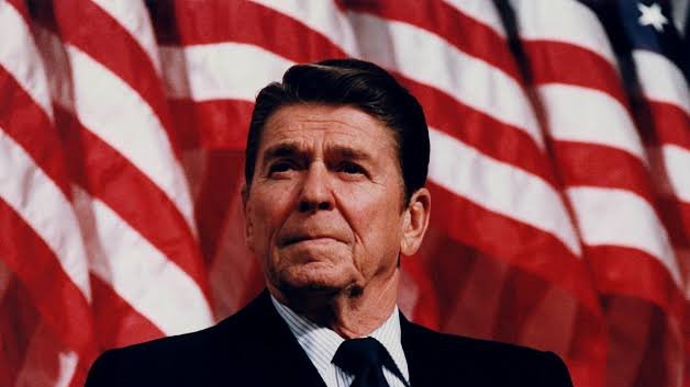 sfliberty's tweet photo. "If more government is the answer, then it was a really stupid question." — Ronald Reagan https://t.co/pRG44hIzre