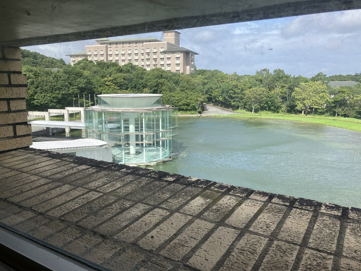 AckeyWater's tweet photo. かずさアカデミアパークで開催されている教育に関する国際会議に来ています
今年度は木更津高専が主幹です https://t.co/BdGYxcti73
