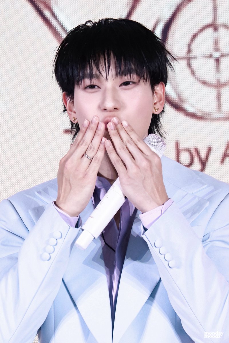 mondaymoodz_'s tweet photo. ความสดใสยามเช้า 😽🤲🏻🌷✨ https://t.co/iXgnuFw5V5