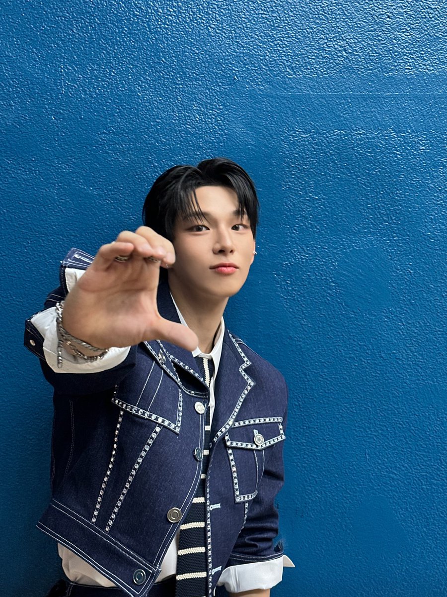 hourlystvn's tweet photo. #스티븐 #STEVEN #아홉 #AHOF https://t.co/FjQZoFyXXz