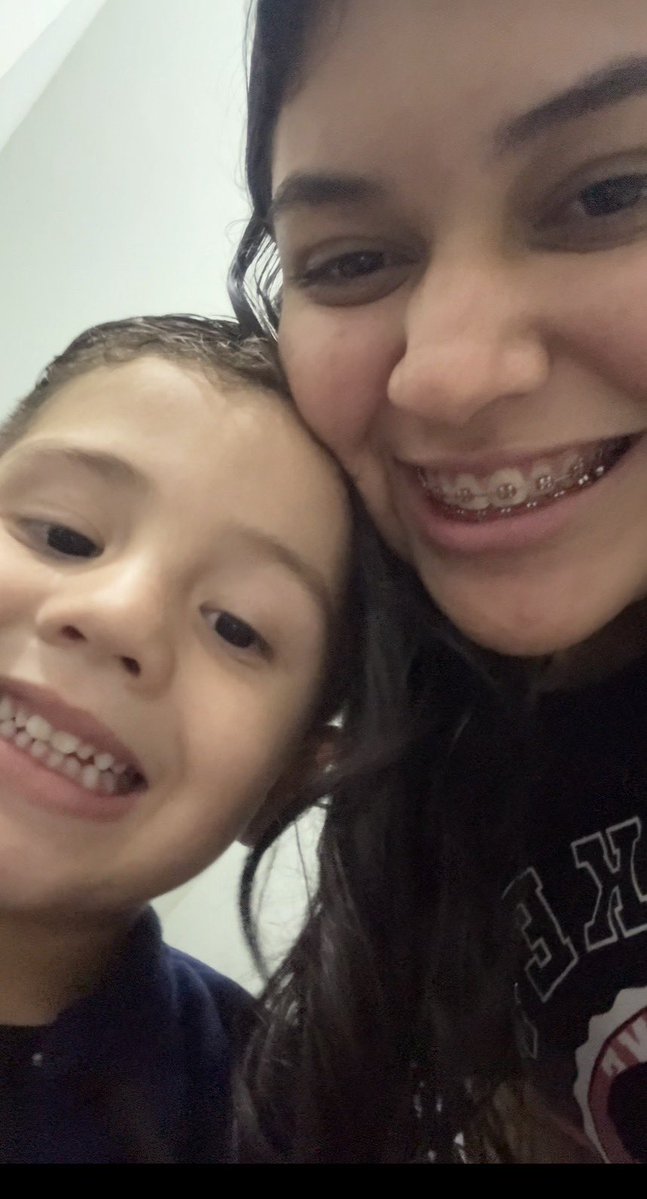 Laura_brancoo's tweet photo. Meu divo já tá com 3 anos 😭 essas crianças crescem muito rápido 😭😭😭 https://t.co/uSMA8AxVvr