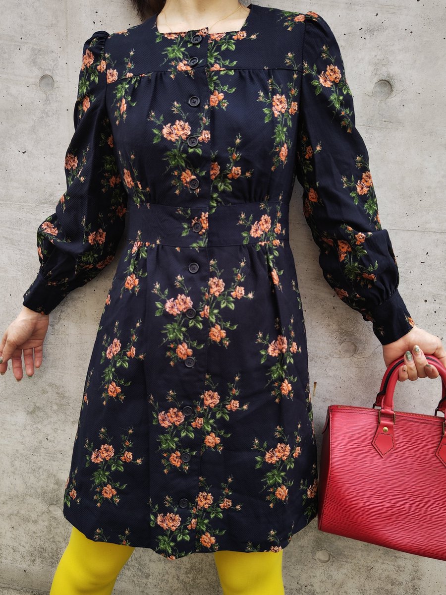 ohanabataken's tweet photo. 🌼新商品毎日21時入荷🌼
今夜21時🆙
長袖＆半袖ワンピース
ベストとベルトはHPに掲載中🌠

秋物入荷のため、
♦️スペシャルプライスカテゴリー♦️
セレクトして大量追加しました。
50%~70%Offの大幅値下げした
カテゴリーです。

🌼お花畑🌼
https://t.co/tt8SeUCNCc https://t.co/0nzx59gbMI