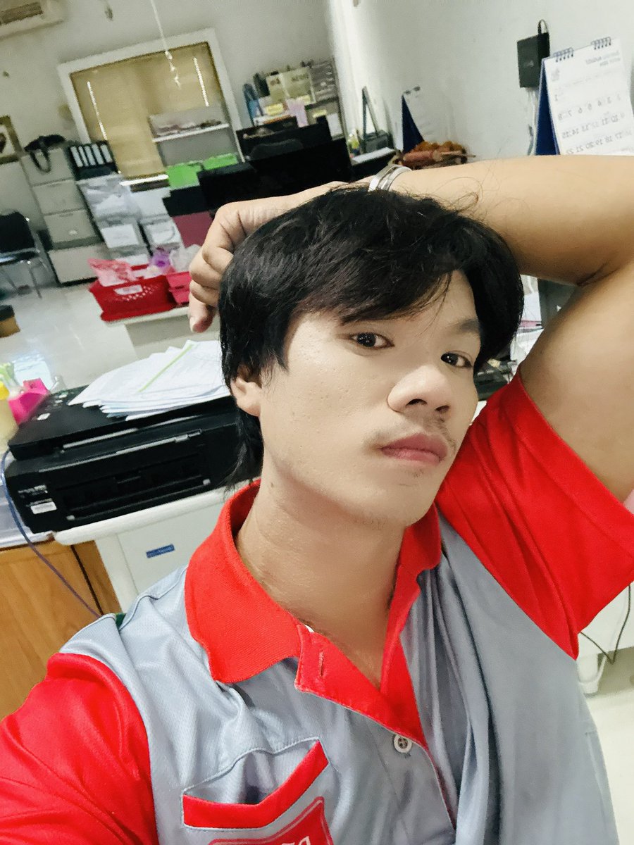 P4RNKUNG's tweet photo. @โอเชียน
,,,Line Voom จะปิดตัวแล้ว❤️🙏🏻🫥
,,,เครียดแล้วตอนนี้ ทำไงดีล่ะ จะหาตังค์จากไหน
#Line #เงินด่วน #ชุมพร #วิถีบล็อกเกอร์ https://t.co/ZUEvbPZuKz