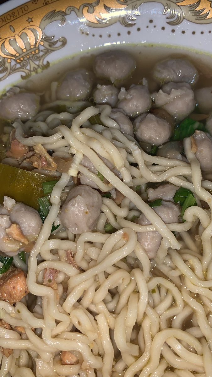 rencloudie's tweet photo. pagi pagi dikagetin dpt mi ayam yg udah ngidam dari beberapa hari lalu makasih ya kak berlimpah selalu rezekinya @drumnyadounn https://t.co/9KDvIeoNxh