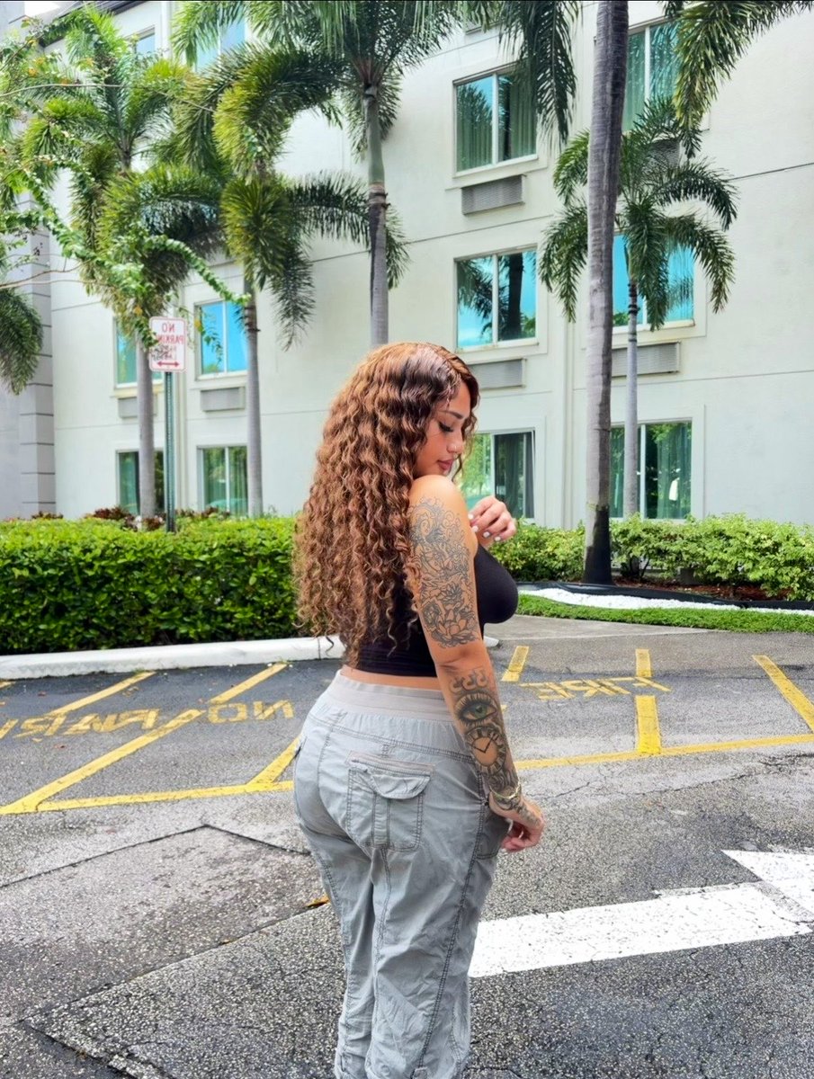 angexbabyyy's tweet photo. summers over 🥲 https://t.co/Rrr4Cxs8uy