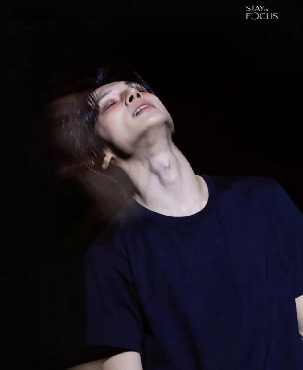 san_suality's tweet photo. vampire wy who keeps jerking off to the thought of sn's neck veins because he finds them so fucking hot, wanting to run the tips of his fangs along them and taste sn on his tongue again as he feeds off him, while also watching the way his bf squirms underneath him n moans wy's ++ https://t.co/KNOTD1THqE