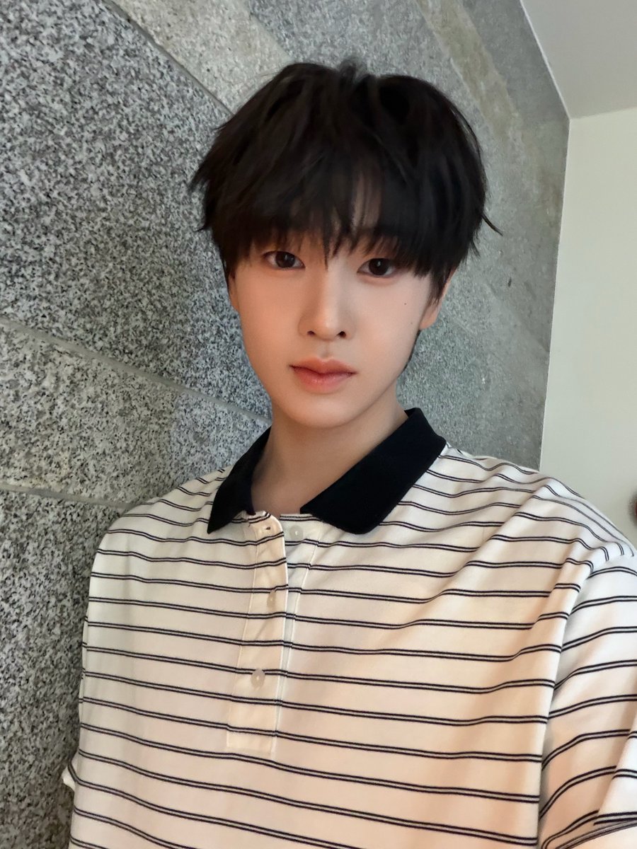 idntt_cosmo's tweet photo. ๋ฉ์ง ๊ผฌ๋งน์ด ์
์ด
#idntt #์์ด๋ดํฐํฐ
#itsnotover #๊ณฝ๊ธฐ์
#kwakgiwoong https://t.co/C3MQcdDNPl