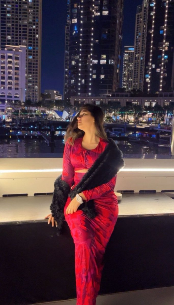 aarohipatels's tweet photo. Good morning Dubai 🇦🇪
Effortless &amp; Elegant 🤎✨
I'm form India 🇮🇳 working in Dubai 🇦🇪
Telegram I'd priya_mina https://t.co/d1eYhm2TuG