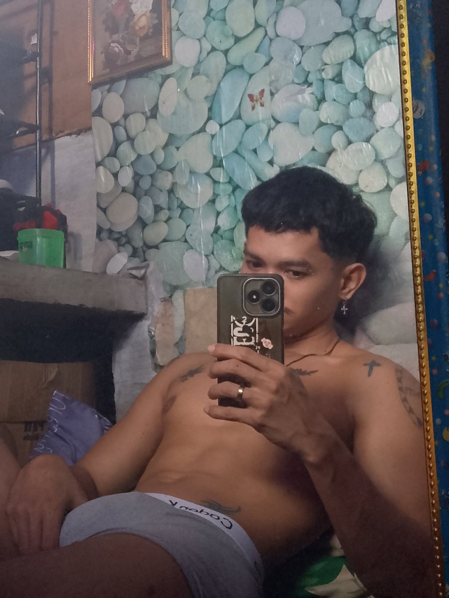 daddykevz's tweet photo. Follow me on Tevi / @kevztheticsTV https://t.co/PCUbv14Ww6