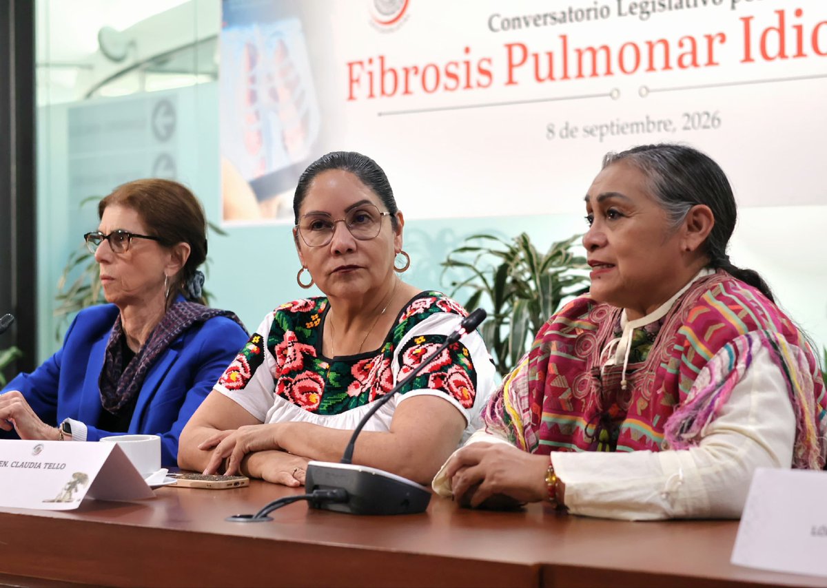 MartinaKantun's tweet photo. En el Día Mundial de la Fibrosis Pulmonar Idiopática, estuve presente en el conversatorio del @senadomexicano junto a especialistas, organizaciones y pacientes.

Destaco la presencia de la Dra. Annie Pardo Cemo y agradezco al senador @EmmanuelReyesC por la invitación. https://t.co/S7ZrUAWo4h
