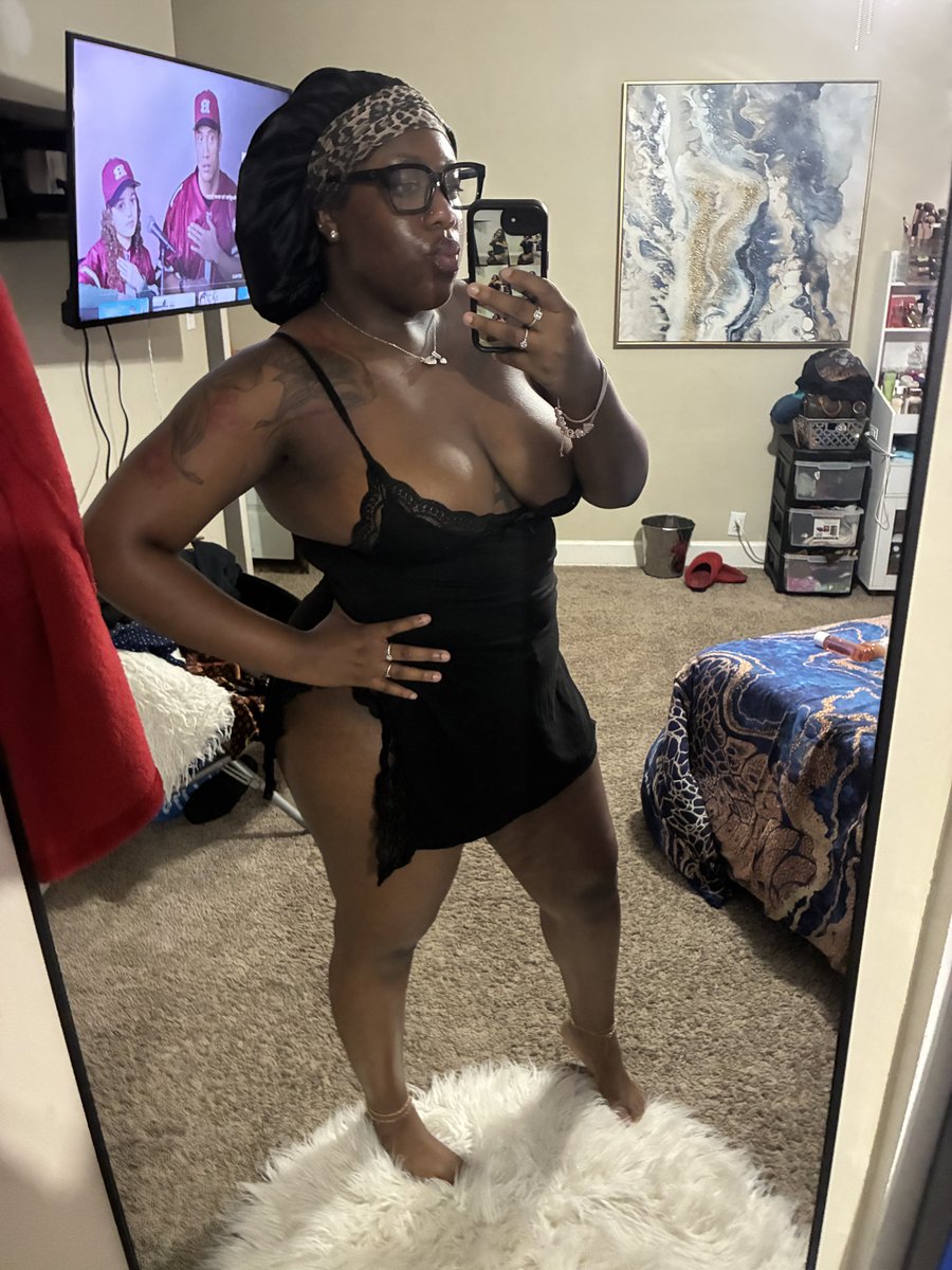 yeaahmariii's tweet photo. #hotEbony💋 https://t.co/zfSYA8X0kf