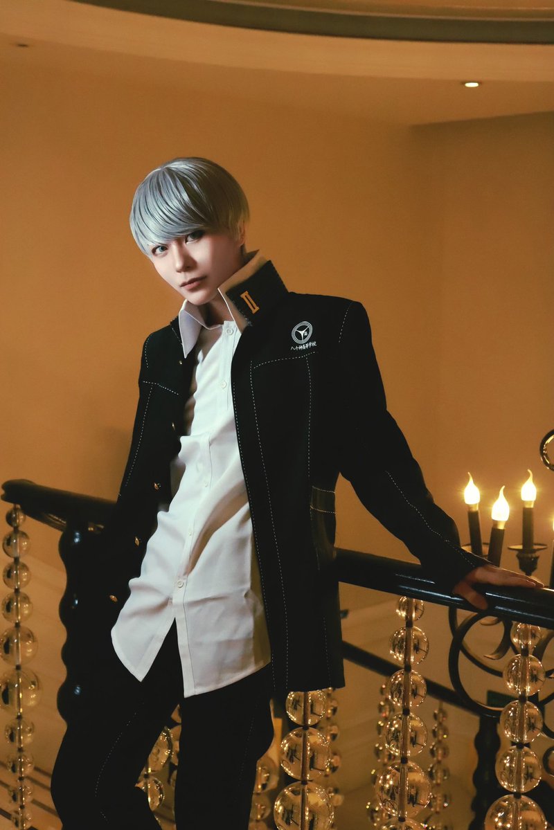 KageSScos's tweet photo. コスプレ注意
-

「そっとしておこう。」

（お久しぶりです！☺️）

 #P4 #P4R #コスプレ  #主人公  #鳴上悠  #cosplay https://t.co/EskOfTLtTO