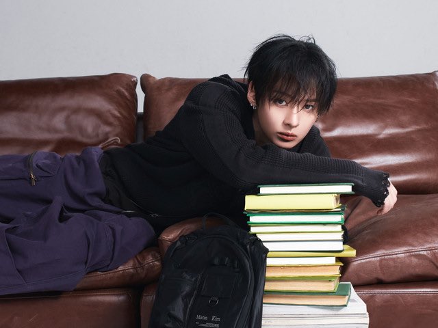 staysday6's tweet photo. THE MATIN KIM WEBSITE UPDATED WITH LEE KNOW!!!!!!!! AHHH HE'S SO HANDSOME https://t.co/XD8eTGEAud