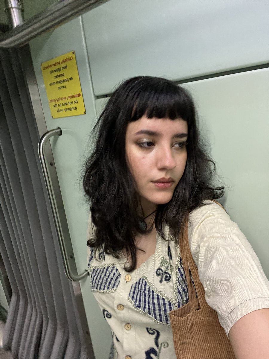m0mmycigarette's tweet photo. semana passada eu parecia um anjo que caiu do ceu … 🤧 https://t.co/BLtUdNLg4f