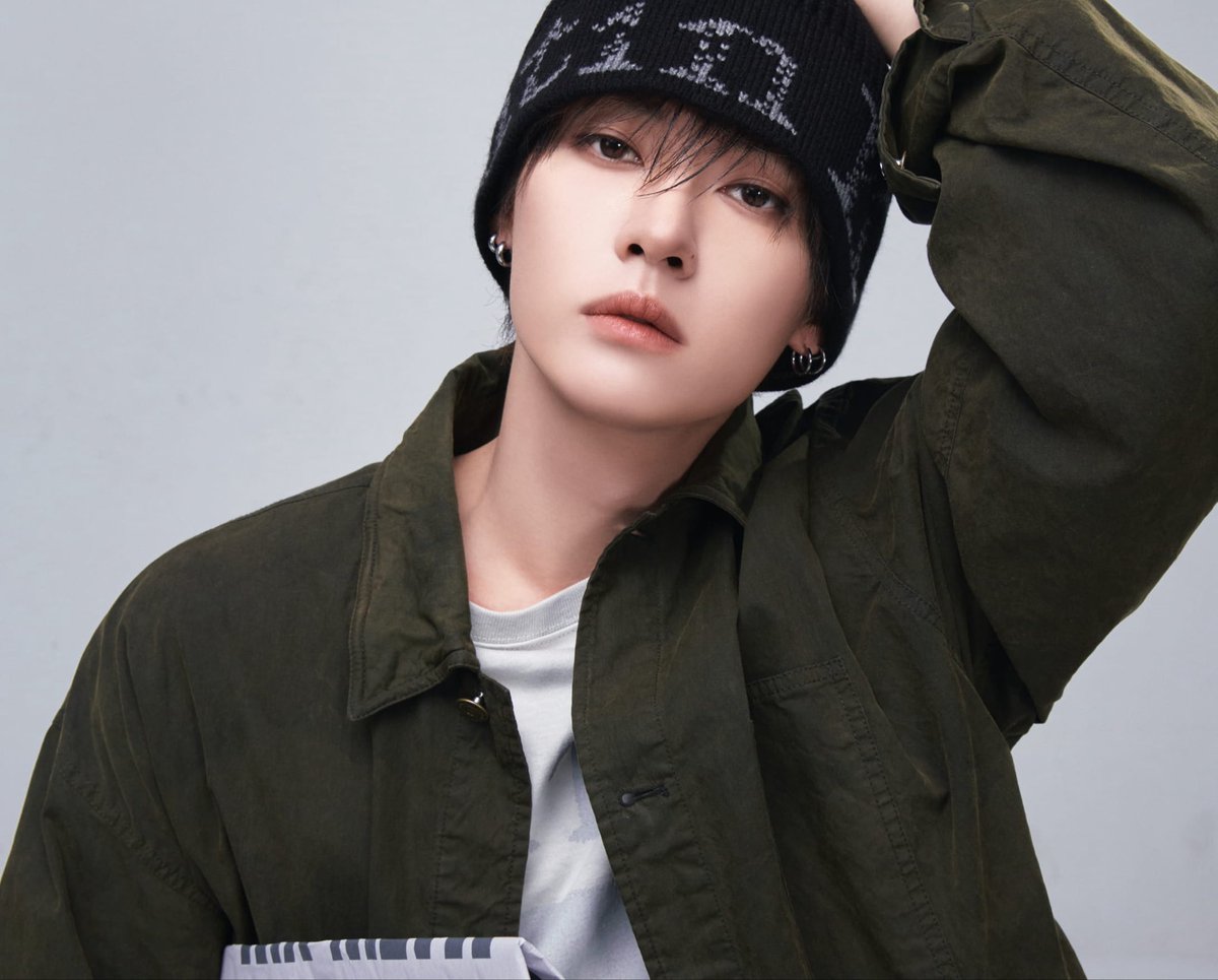 Csmk2209's tweet photo. รูปเพิ่มเติมของพี่ลีโนกับ Matin Kim อมก!! หบ่อ มากกกกกก สมมงBA 26FW จริง ๆ คือคาแรคเตอร์พี่ผมขัดมากคับ หล่อทะลุมิติหล่อทะลุจอ ชอบมากสเต้กสุด ๆ นัมชิ่นของยิ๋งสาวมากกกก กิ้ดดด เขินอะ เห็นรูปแล้วก็เขิน I ♡ LEE KNOW ♡ Matim Kim 🫶🏻🫶🏻 https://t.co/OeTx1thqP1