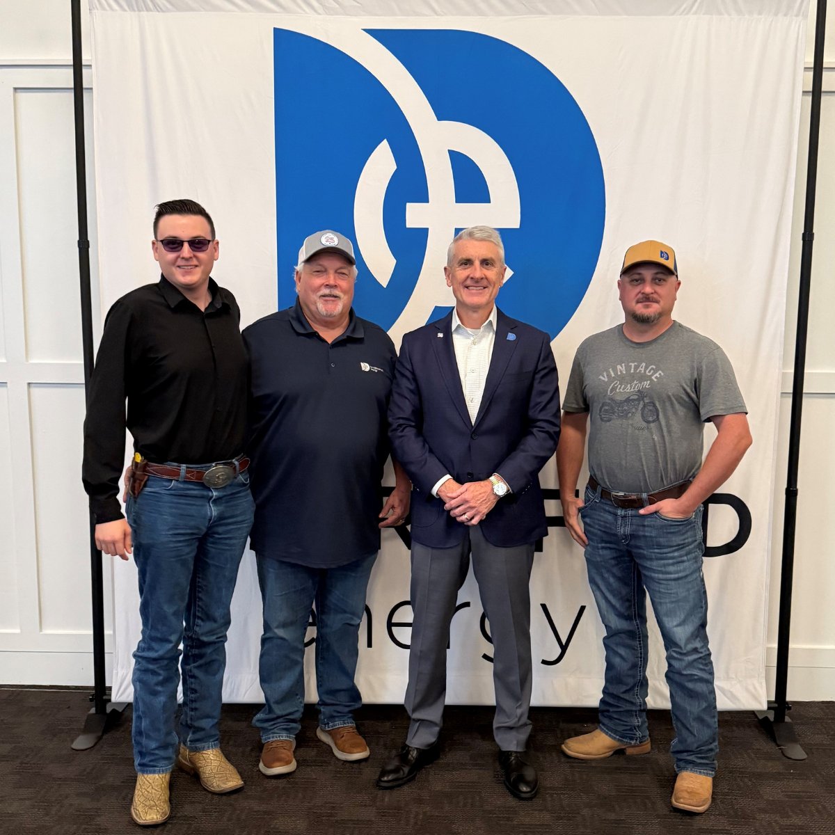 div_energy's tweet photo. At our Longview, Texas 25th anniversary celebration, we recognized Eddie Acord, his son Clay Smith and grandson Byron Smith, three generations of Diversified employees.

For Eddie, being “proven” means keeping your word, standing by people, and being someone others can count on. https://t.co/jTjsPbmHNc