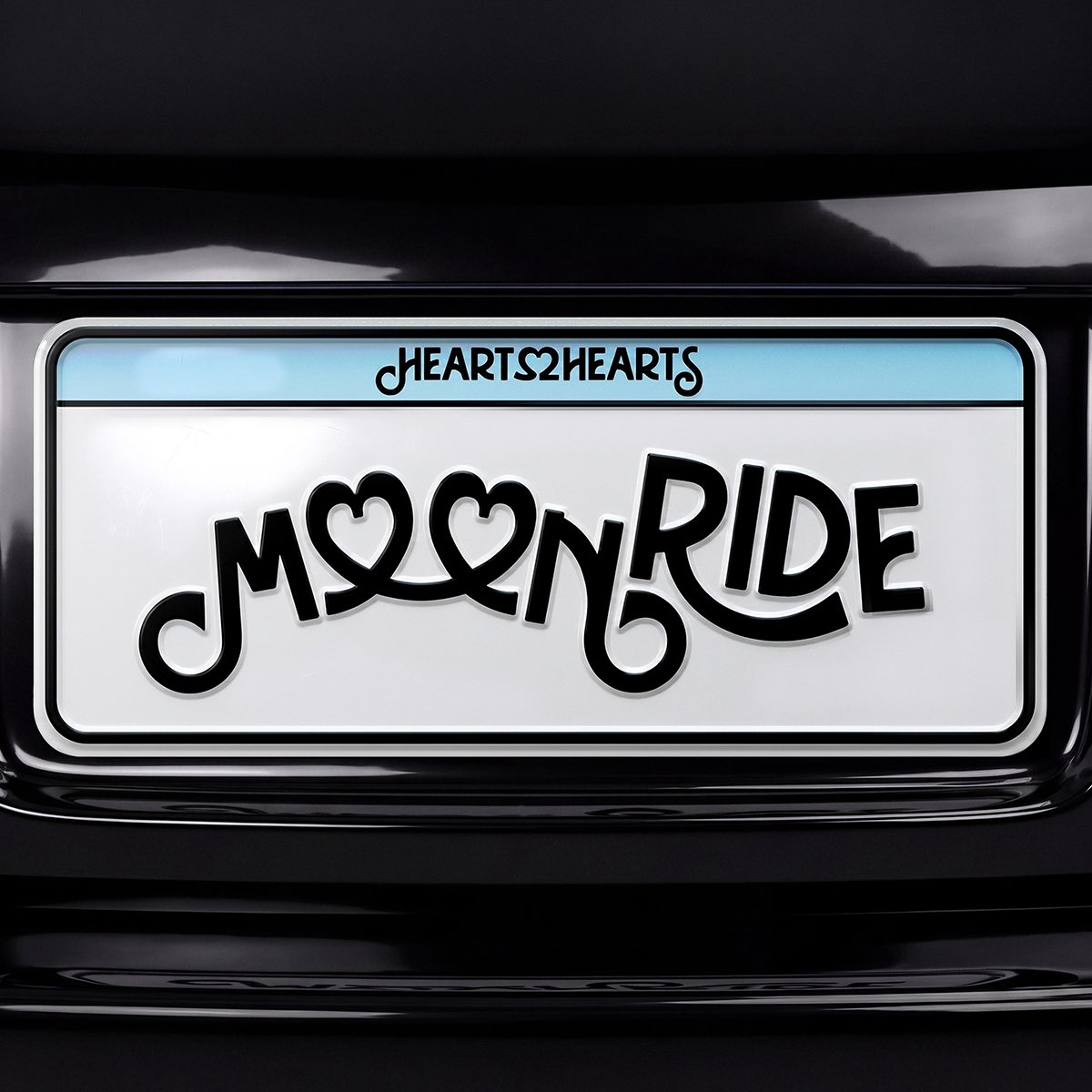 Hearts2Hearts's tweet photo. 하츠투하츠, 기아 RV ‘블랙 에디션’ 컬래버 싱글 ‘Moonride’ 오늘 오후 6시 공개
경쾌하고 몽환적인 일렉트로 팝으로 펼쳐낸 자유로운 밤의 드라이브
하츠투하츠의 신비로운 매력+세련된 감각 ‘블랙 에디션’의 색다른 만남

https://t.co/xSQDRIMWGh

#Hearts2Hearts #하츠투하츠 #H2H 
#Moonride #Hearts2Hearts_Moonride