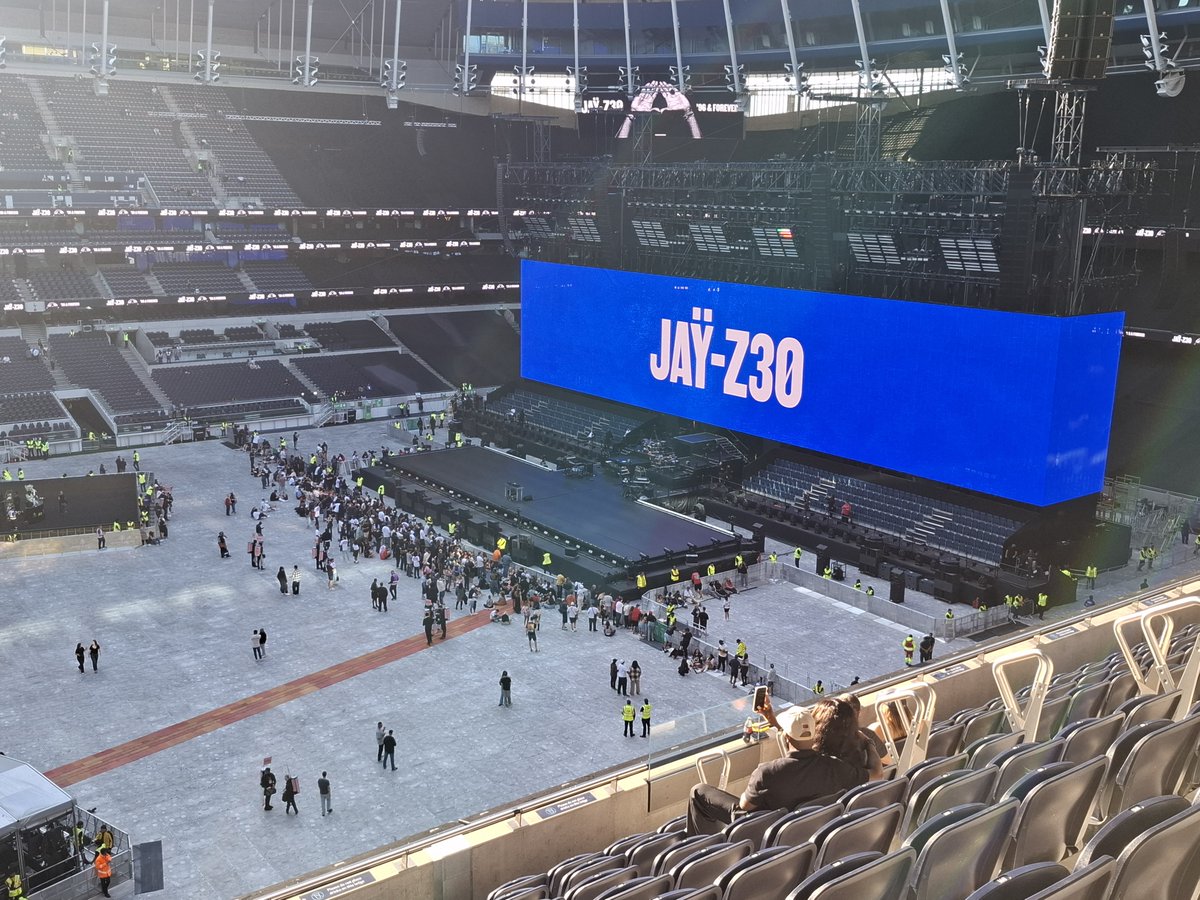 Stephen_Din_'s tweet photo. JAY-Z 30🙌🏾 https://t.co/H5pS3jxVUR