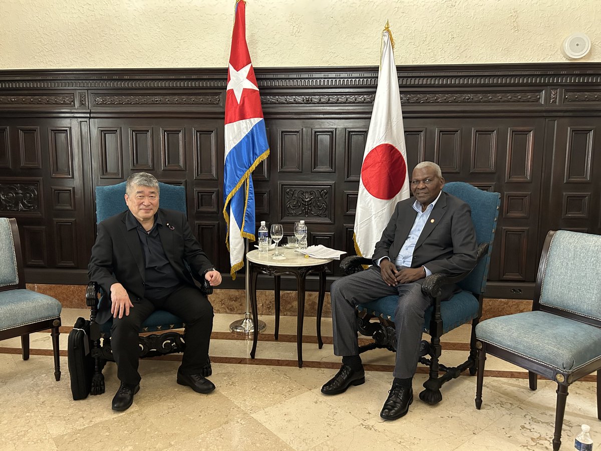 isezaki_office2's tweet photo. September 8, 2026
On the first day of my official visit to Havana, I met with Juan Esteban Lazo Hernández, President of Cuba’s National Assembly of People’s Power and President of the Council of State, at the historic Capitolio. I was honored to be the first foreign legislator officially invited by the Cuban legislature this year.

During our meeting, the power went out. President Lazo described U.S. sanctions as a “silent bomb,” and, comparing their impact to the situation in Gaza, referred to them as a form of “silent ethnic cleansing.” The United States continues to impose extraterritorial sanctions that expose companies and financial institutions in third countries to sanctions risks simply for doing business with Cuba.

As I explained the unique nature of Japan’s relationship with the United States, I was reminded once again that, regardless of how close our alliances or friendships may be, a country’s sovereignty and dignity are demonstrated by its willingness to take firm diplomatic action in the face of humanitarian suffering.

#kenjiisezaki #isezakikenji #cuba