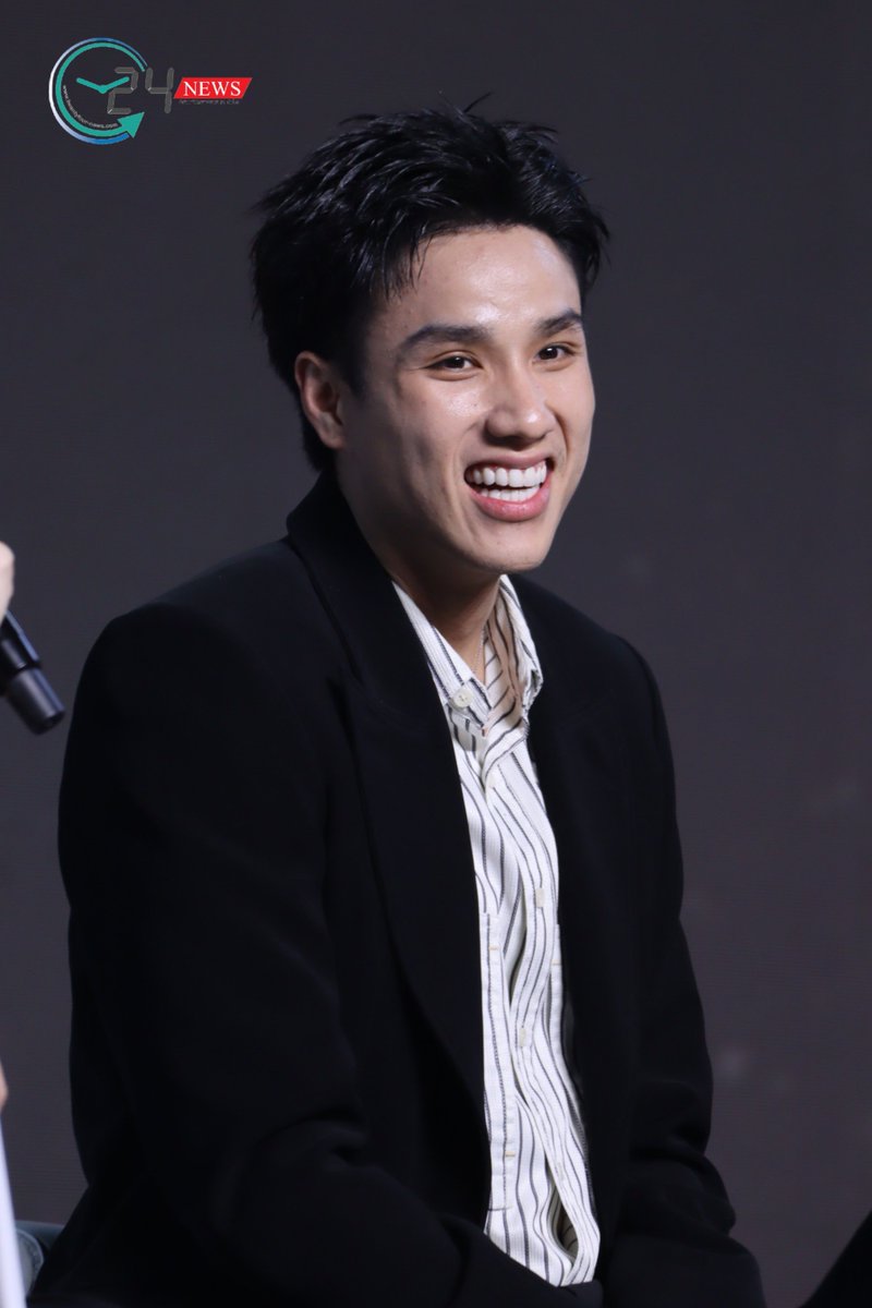 _24News_'s tweet photo. [เก็บตก]บรรยากาศ งาน “Mr.Kill มังงะสั่งตาย Final EP FAN MEETING”

#MrKillSeriesFinalEP
#MrKillSeries #dewtee 
#Dew_jsu #tee_vtp  
#Singha_Luang
#neoneos #mataaptr https://t.co/497sDWmfZG