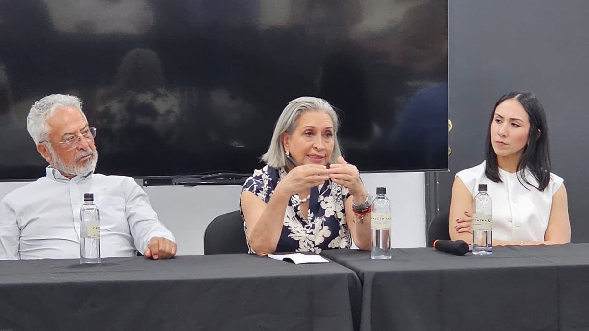CANACINTRAMex's tweet photo. #GiraCoahuila ADN INDUSTRIAL | 60 MINUTOS: escuchar, dialogar y construir juntos. 🏭🤝

Hoy llevamos a cabo "ADN Industrial | 60 Minutos", un encuentro encabezado por la Dra. María de Lourdes Medina Ortega, Presidenta Nacional de CANACINTRA https://t.co/procrFqPTE