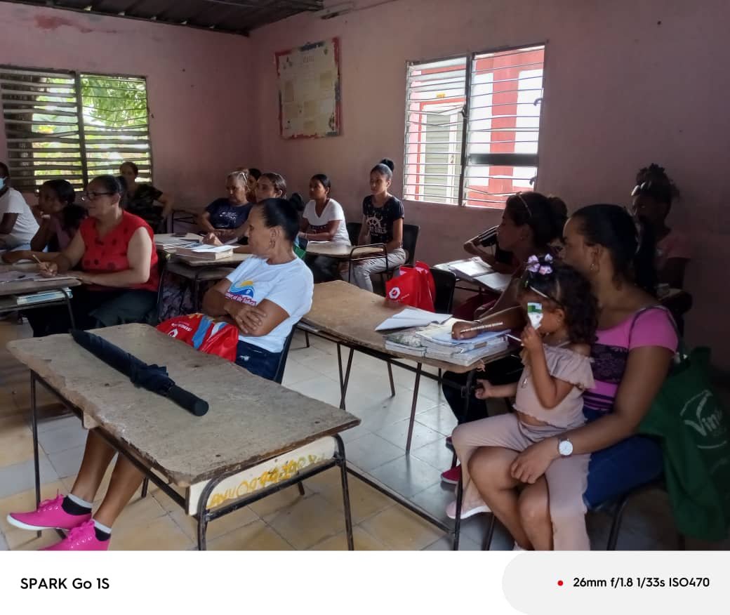 BazanGarlobo's tweet photo. Excelente preparación Felicidades para todos, Éxitos 
#CubaEstaFirme
#EducacionPilon
#MunicipioPilon https://t.co/C7PAF8W4n4