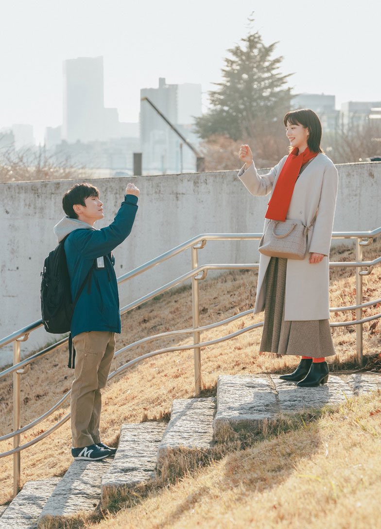 nN88809488's tweet photo. 並行と垂直(2026)

なんて愛おしい兄妹よ、泣かせんなよ！
誰も悪くないのに生きづらい世の中
世間体も理不尽さも受け入れてそれでも前を向く市井の人々。デリケートな題材に笑いのツボを押さえた演出が素晴らしすぎた。兄妹を取り巻く人達がほんと神！クソガキさやちゃん最高かよ！ https://t.co/q6ztRFT6SM