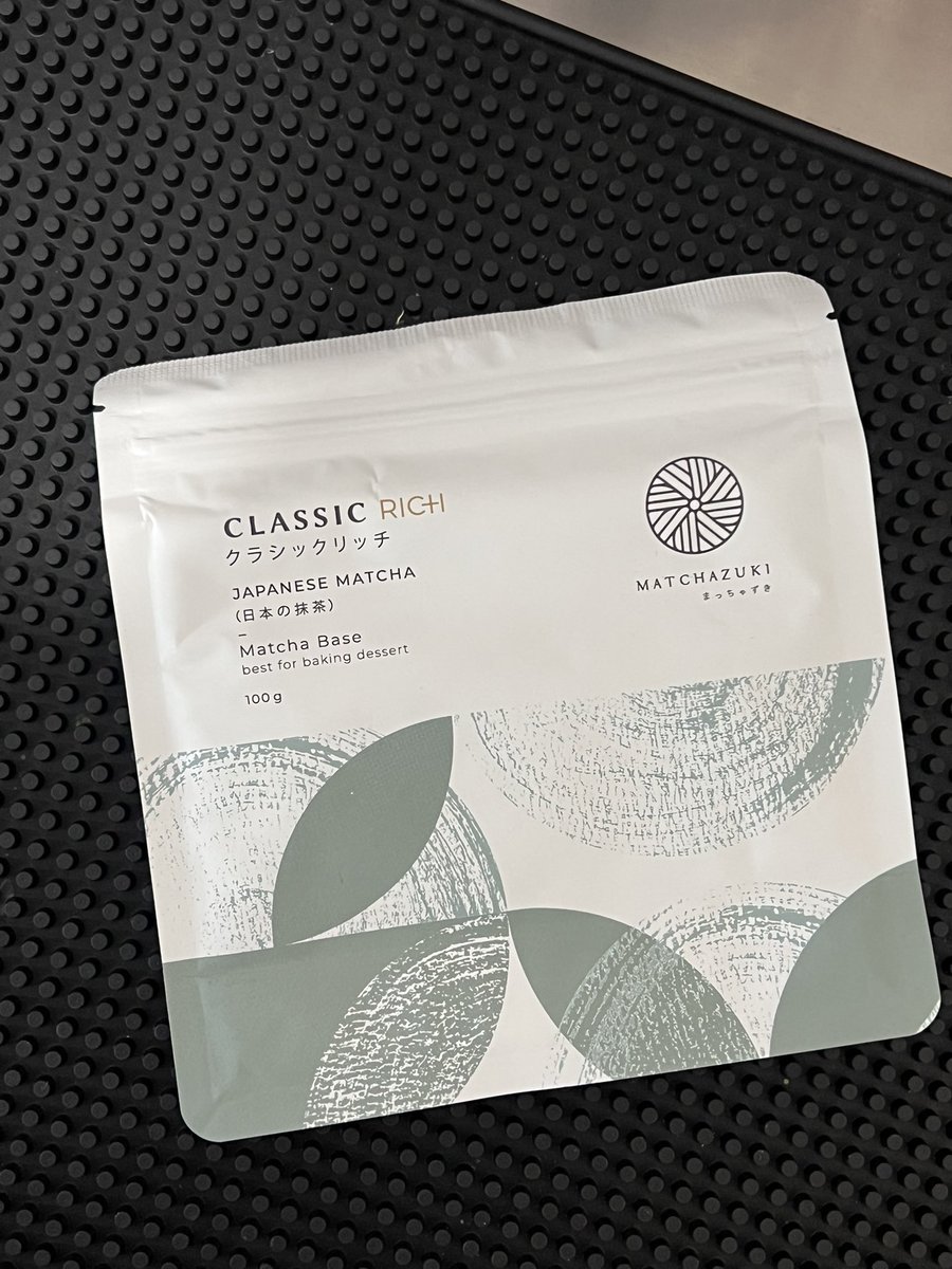 WatcharawaleeP's tweet photo. MATCHAZUKI ผงมัทฉะพรีเมียมจากญี่ปุ่น เกรด CLASSIC | Fresh leaf
✨ เข้มข้น หอมใบชา ขมนิด เขียวนวลๆ
💚 ตัวนี้ใส่นมโอ๊ดอร่อยมาก
📍 https://t.co/zkPwk9C4Jo
#ป้ายยา #matchazuki #matcha #cafe #มัทฉะ #affiliateshopee #ป้ายยามัทฉะ https://t.co/d19vY3XxYl