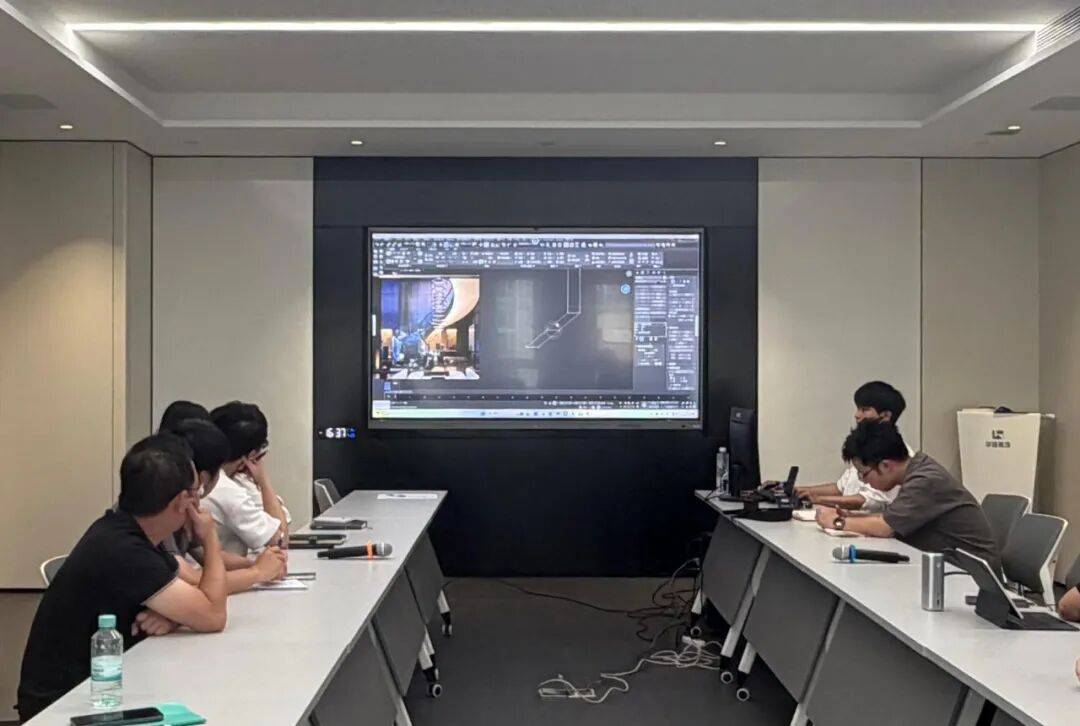 noeliasantana2's tweet photo. Just wrapped an amazing workshop on data storytelling! Learned how to turn raw numbers into engaging narratives that stick. Huge thanks to the instructor and awesome group of attendees for the great vibes. #ProfessionalDevelopment https://t.co/1BZBHQQg8r