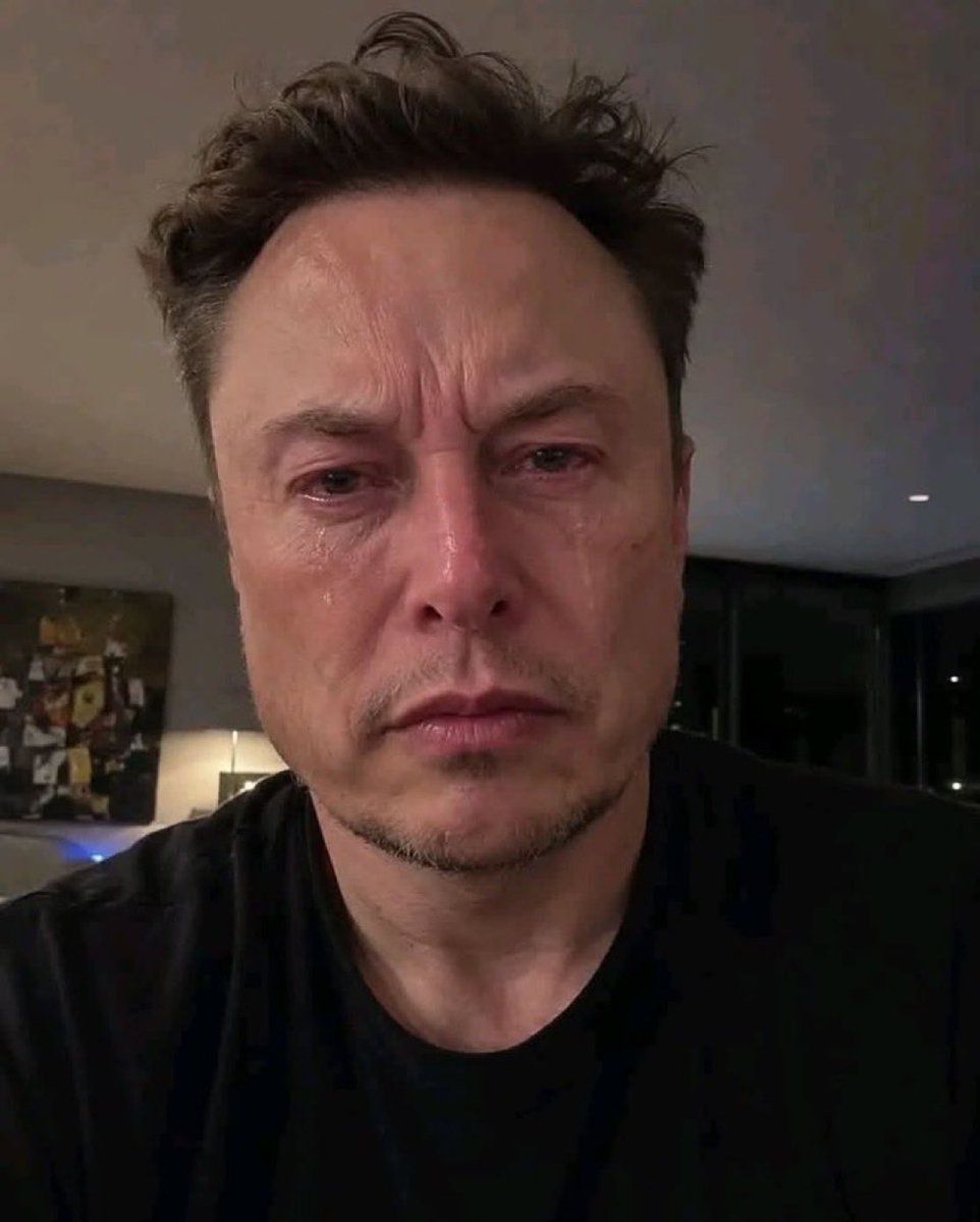Elonmmchat's tweet photo. Sometimes even the strongest hearts get tired." 💔✨
Behind big achievements and relentless hard work are human emotions that we often ignore. Real strength isn't pretending to be okay—it's staying hopeful for a better tomorrow. 🌙🕊️
Drop a ❤️ to show some love and support! 👇 https://t.co/geR5krtf8c