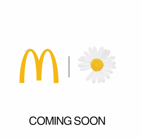 pannchoa's tweet photo. G-Dragon announces PEACEMINUSONE collaboration with McDonalds
https://t.co/lKil41jqsI https://t.co/IWbtRlYMCr
