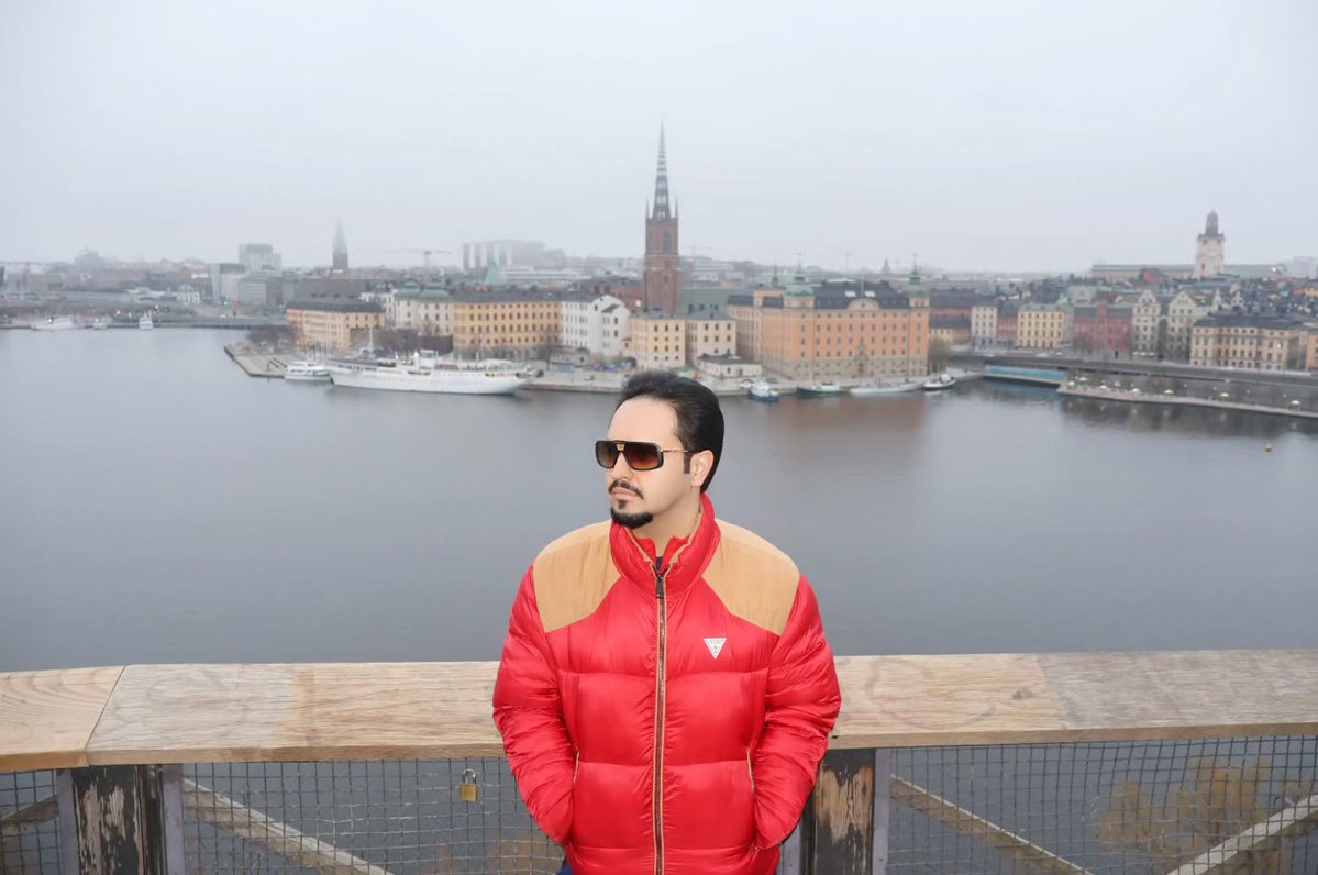 FarukAlkan___'s tweet photo. Tony Stark spotted in Scandinavia 
I am Iron Man https://t.co/cLRQRJzHQz