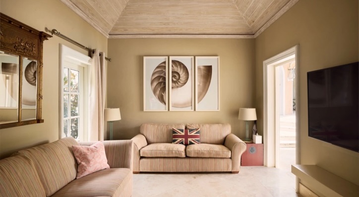 star_stefany's tweet photo. Villa Kalina House in Mustique: a timeless island retreat blending effortless luxury, sun-soaked interiors, serene textures, and inspiring Caribbean views. Featuring textiles by Pinkhouse Home. CBB proudly brought this vision to life. https://t.co/JgZxGs1wds