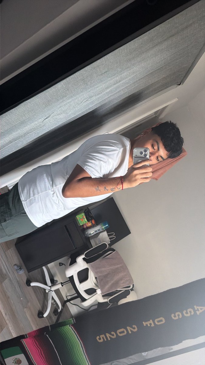 mxbttm02's tweet photo. With or without the shorts 🫣? #latino #latinobottom https://t.co/y3bD5sZ0x9