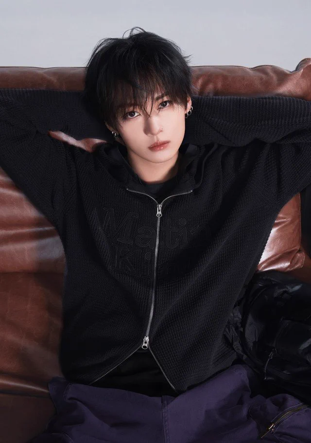 J💙 straycity D-DAY on X: 