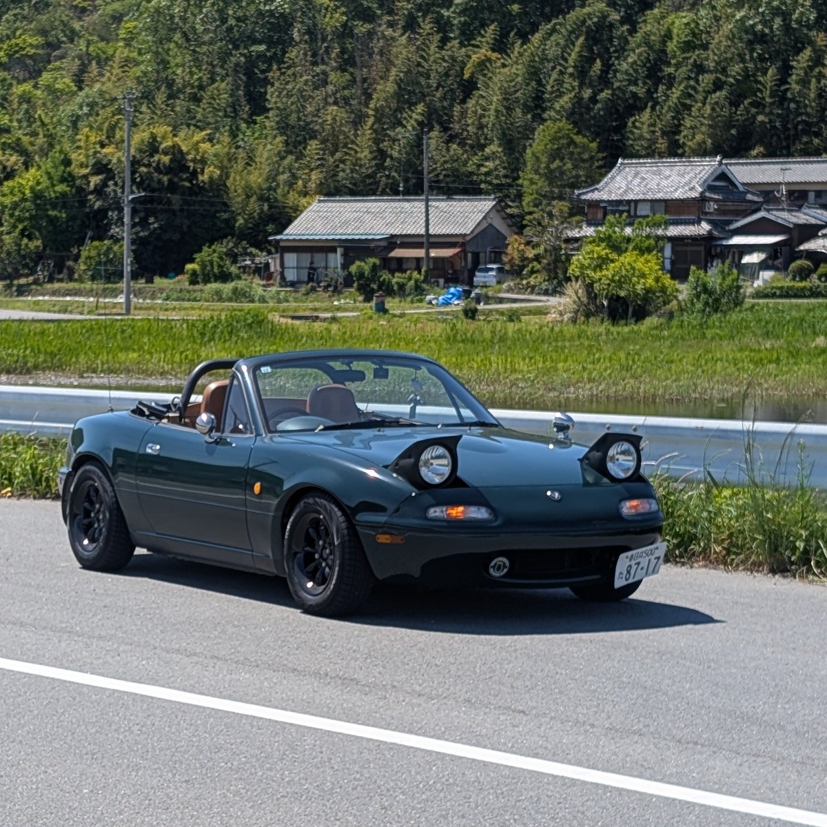 kr_na6c_vs's tweet photo. #中部ミーティング を機にはじめました！！
妹とロードスター乗ってます！
ぜひ仲良くしてください🙌

 #naロードスター
 #ロードスター
 #miata
 #ロードスター乗りと繋がりたい
 #なぶちゃん https://t.co/ujlZUKA11q
