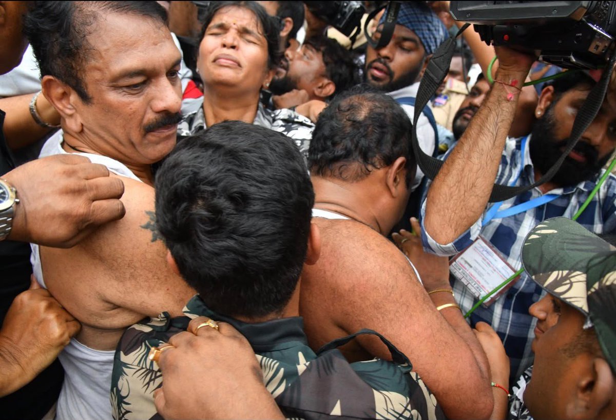 ANI's tweet photo. Hyderabad | Photos released by the Telangana government of BRS protest outside the State Assembly on Monday (6th September).

BRS leaders were protesting against the Congress-led state government, alleging that it had failed to fulfil its election promises even after completing 1,000 days in power.