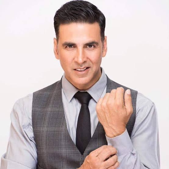 merlinpapin3's tweet photo. On souhaite un Bon Anniversaire à #AkshayKumar qui a 59 ans on peut le voir dans

Ram Setu
Bell Bottom
Selfiee
Raksha Bandhan
Prithviraj
Bacchan Pandey
------------

@FredOL69007
❤️si vous aimez https://t.co/iGURgrhxs9