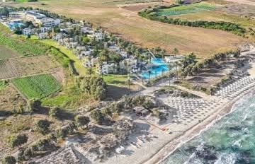 akolatri's tweet photo. Grecotel Casa Paradiso August family late deal: All Inclusive in Kos for 2 adults + 1 child, Casa Room with Side Sea View, baggage and transfers included. From £2, 880 per family, departing UK airports. £62 local fee per booking. https://t.co/O9eJGjYPjN