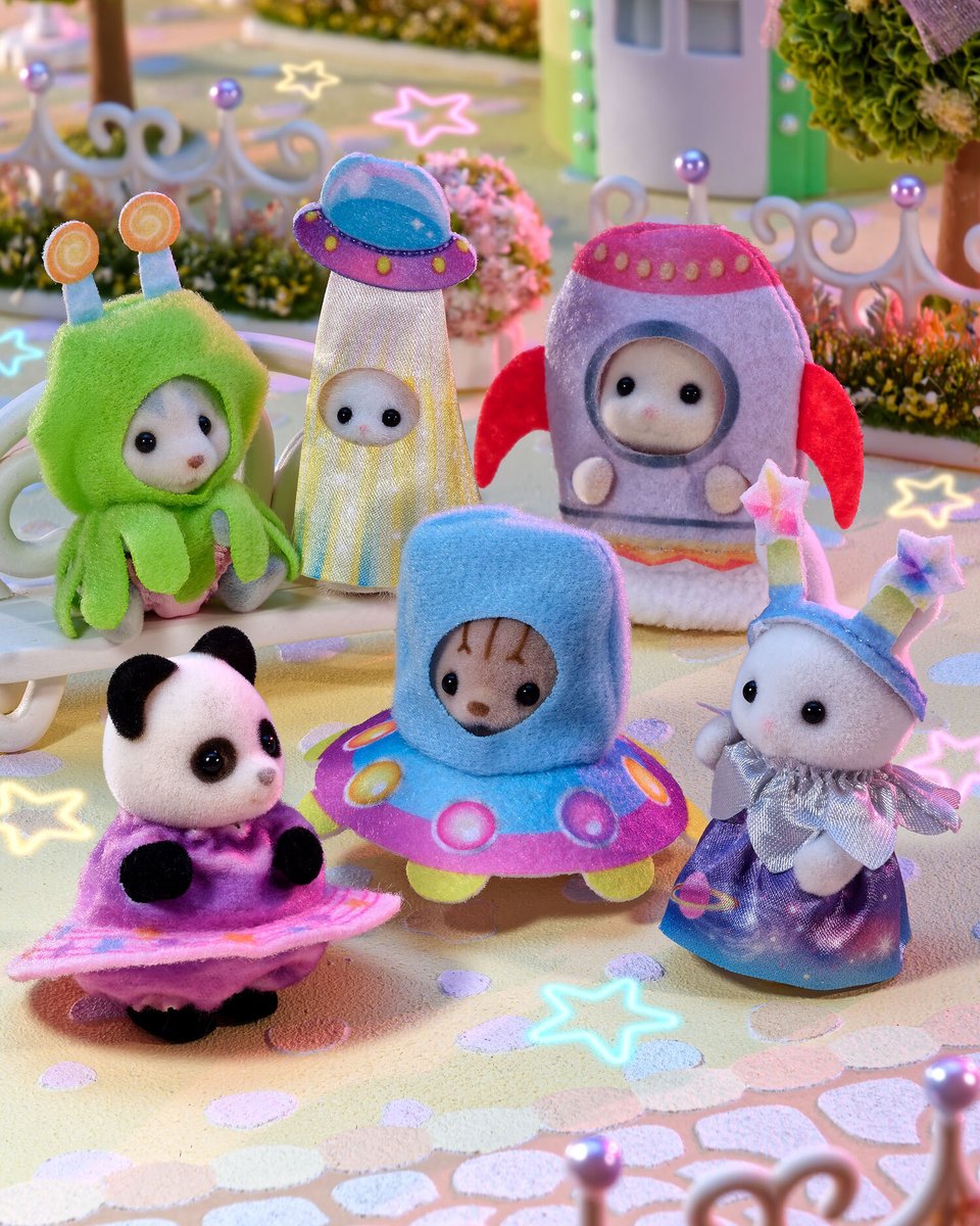SylvanianEC_JP's tweet photo. ／
📣𝕆𝕣𝕚𝕘𝕚𝕟𝕒𝕝 ℕ𝕖𝕨 𝕀𝕥𝕖𝕞
＼

大人気のどきどきコレクション最新作✨

なにが出るかお楽しみ🎵夜空のかなたに想いをよせる赤ちゃんたちが、思い思いの衣装を着て大集合！

『どきどきコレクション -赤ちゃんスペースコスチューム-』

予約：9/18(木)
発売：9/26(土) 

※開始直後はページがつながりにくい場合がございます。少し時間を置いてから、ページを更新してください。