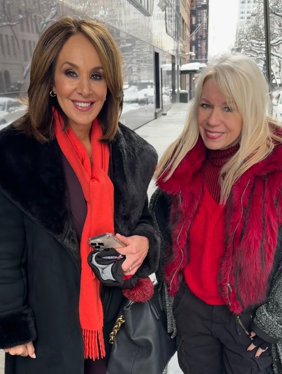 BuseCevdet's tweet photo. Rosanna Scotto, co-host of Good Day New York, back in February. Nice to meet you! Forgot to post this. https://t.co/XNjEMuT2zG