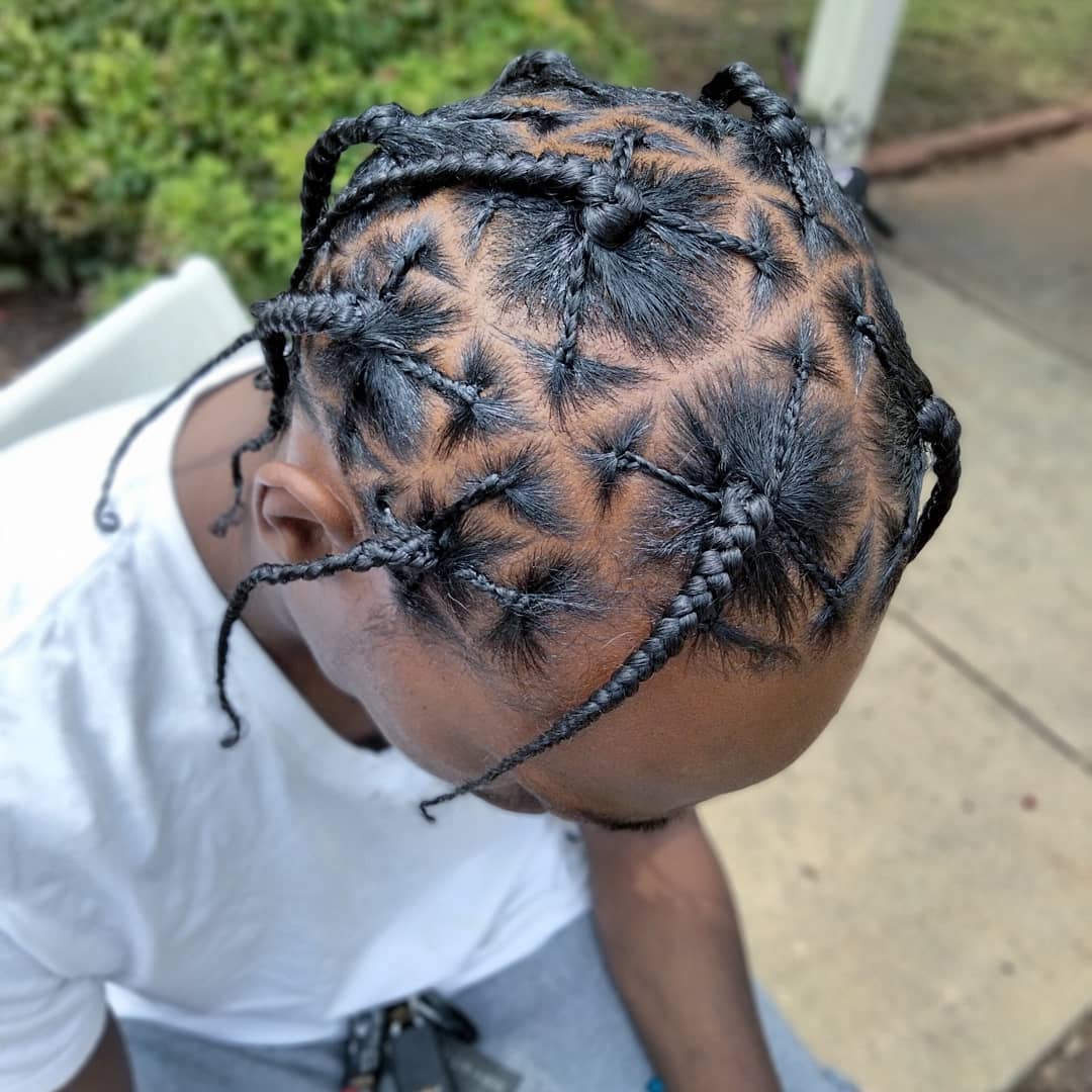 fael_A_S's tweet photo. Had to take the creativity up a notch. New hair, who’s this? https://t.co/zkN89Z6Wcd