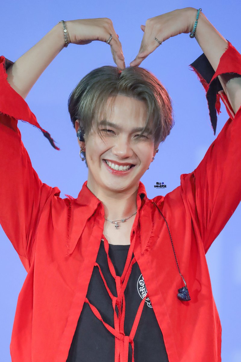Irasema0721's tweet photo. Tan lindo 🥰💙🦭 Biu
0909 BuildURMorning
#makeitaBuildday
#BuildJakapan #Beyourluve
#บิวจักรพันธ์ @JakeB4rever https://t.co/3QQY4DmdII