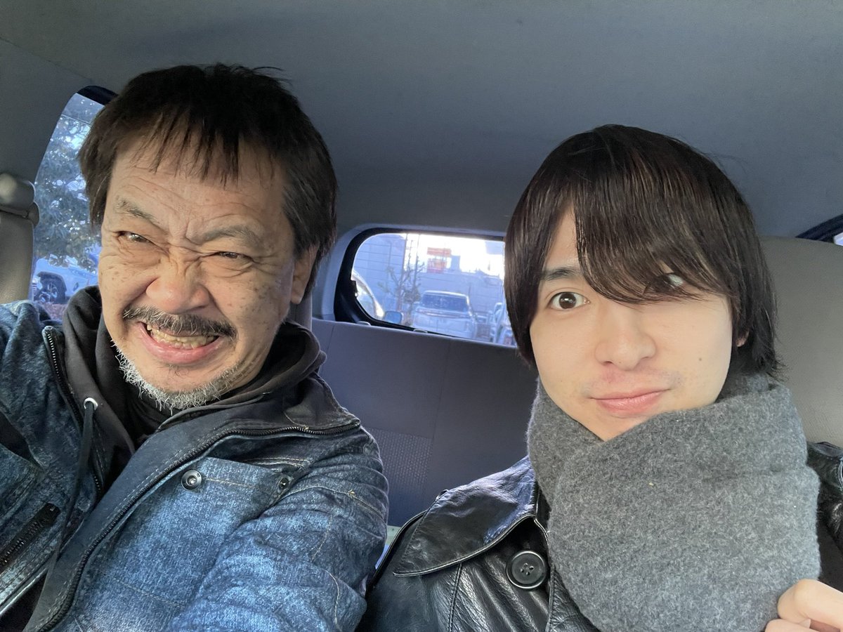 SORA37543487's tweet photo. なかなかにヘヴィな毎日やけど、今日は特別な日
帰ったらプシュと缶ビールをやるど🍻

雨続きの日々やけど翔の歩く道は晴れ続きでありますよーに🙏 https://t.co/Lf1Wwq9fB9