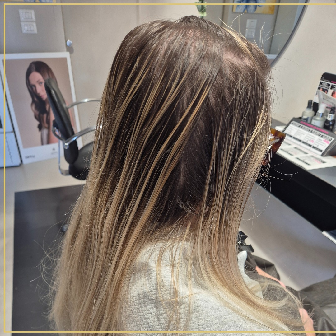 fabionr1's tweet photo. A radiant, vibrant blonde for a stunning client! We refreshed her look, enhancing golden tones and her hair’s natural shine. Want a custom blonde for you? Les Femmes Degrade by Daniela Montecassiano https://t.co/j1cnvXHgim