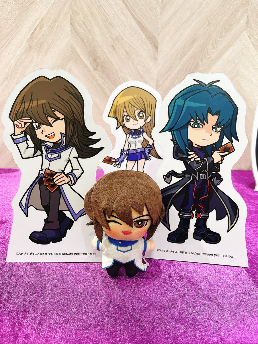 kajika3's tweet photo. ブッキーとGXカフェに遊びに行って、イヤッホォォするエドを描き残してきたよ！イヤッホォォ！！！！！ https://t.co/mR4gZrK1B7