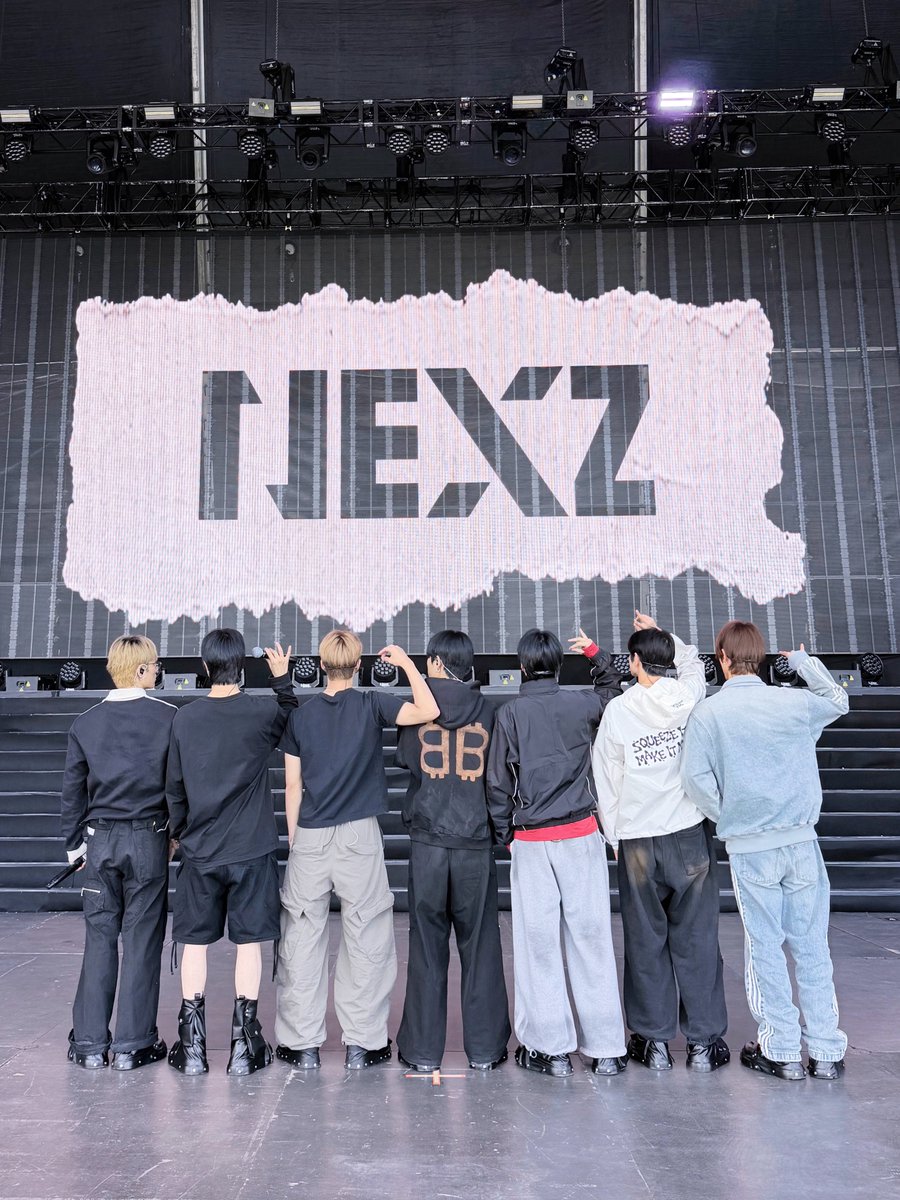 NEXZ_official's tweet photo. [#STRAYCITY]

see you soon 😎

#NEXZ
#SAUCIN #NEXZ_SAUCIN https://t.co/WUTgzx6NAg