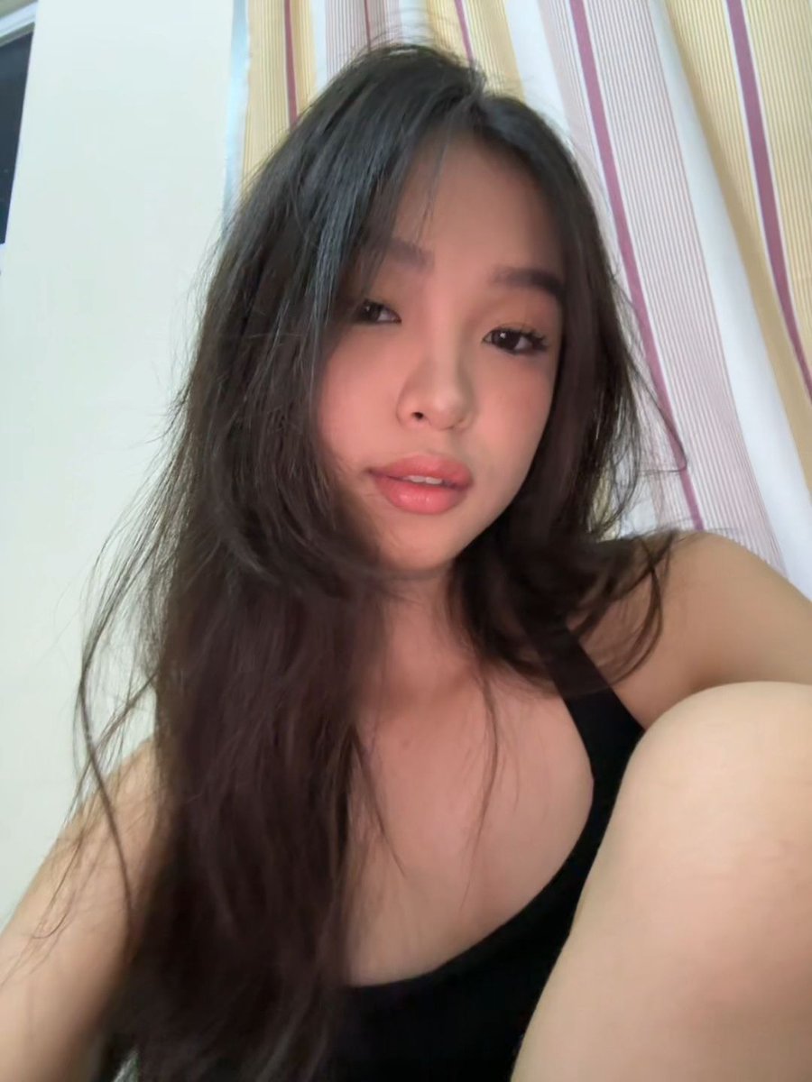 91ulsgJohnSmith's tweet photo. Snack Jojo mua hàng nhấn vào góc trái ạ #xuhuong #mukbang #viral #snackjojo https://t.co/VvzedO3hXj
