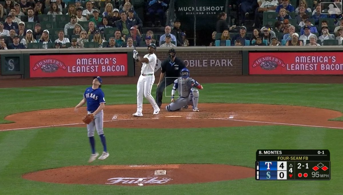 dingerreactions's tweet photo. https://t.co/aqGPi4FrzV